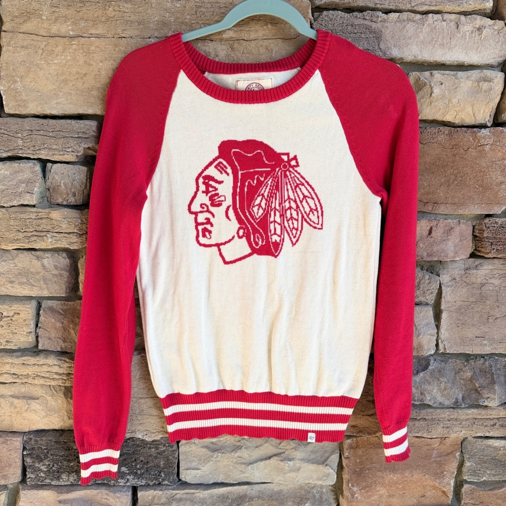 47 Brand S Chicago Blackhawks Women Red White Raglan Knit Sweater NHL Indian